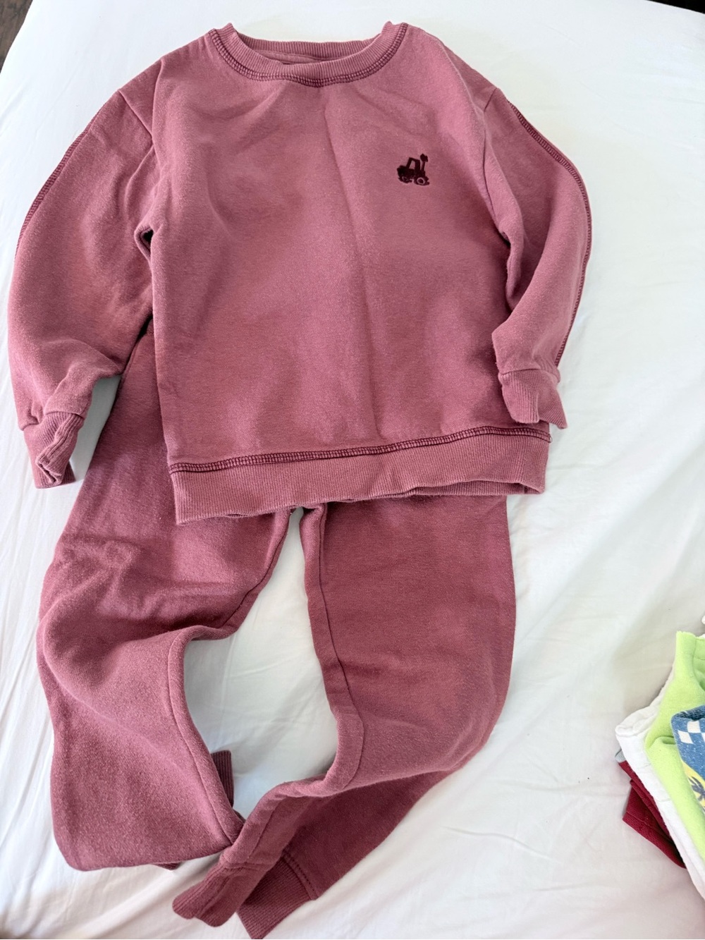 Primark Dusty Rose Kids Sweatshirt & Joggers Set